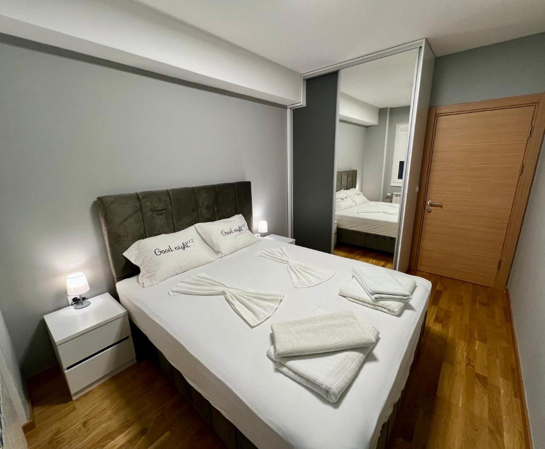 Aj Luxe Residence Skopje Esterno foto